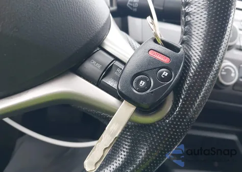 2011 Honda Civic Lx-S z USA, uszkodzony, nr VIN 2HGFA1F67BH545976